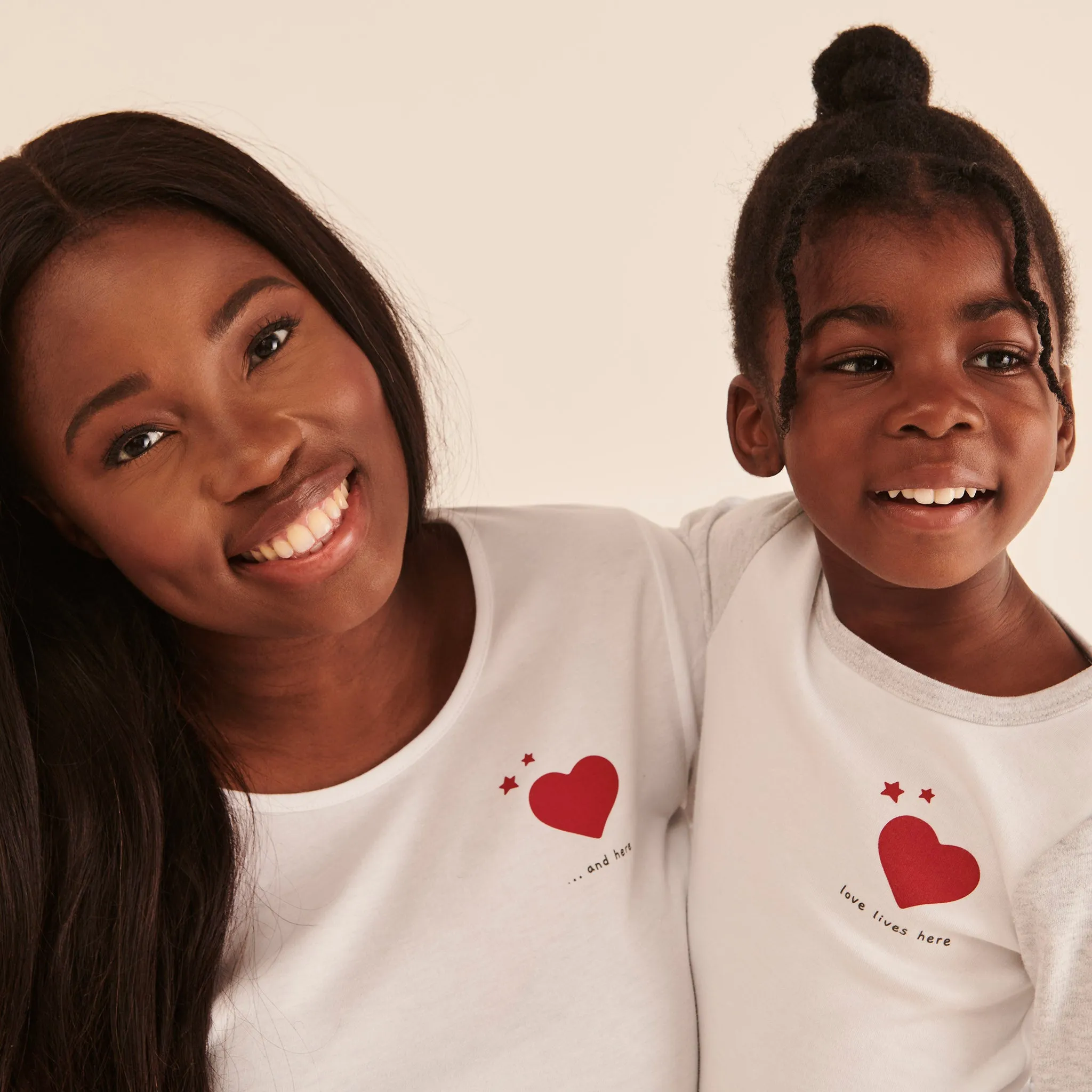 Mama Love Long Sleeve T-Shirt