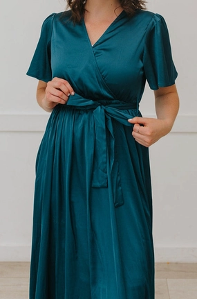Marcie Dress Classic and Modern Puff-Sleeve