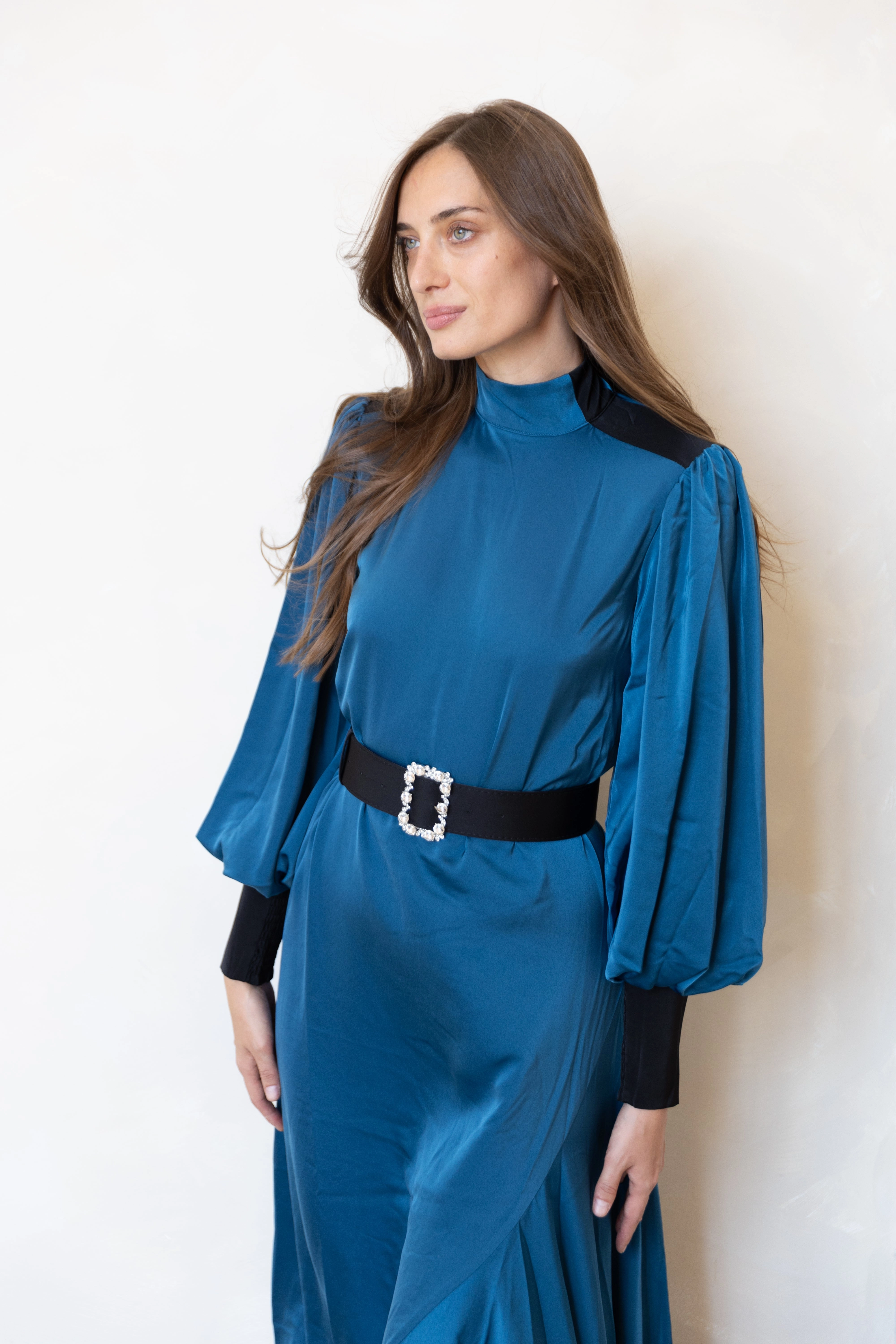 Refined Form Camilla Blue