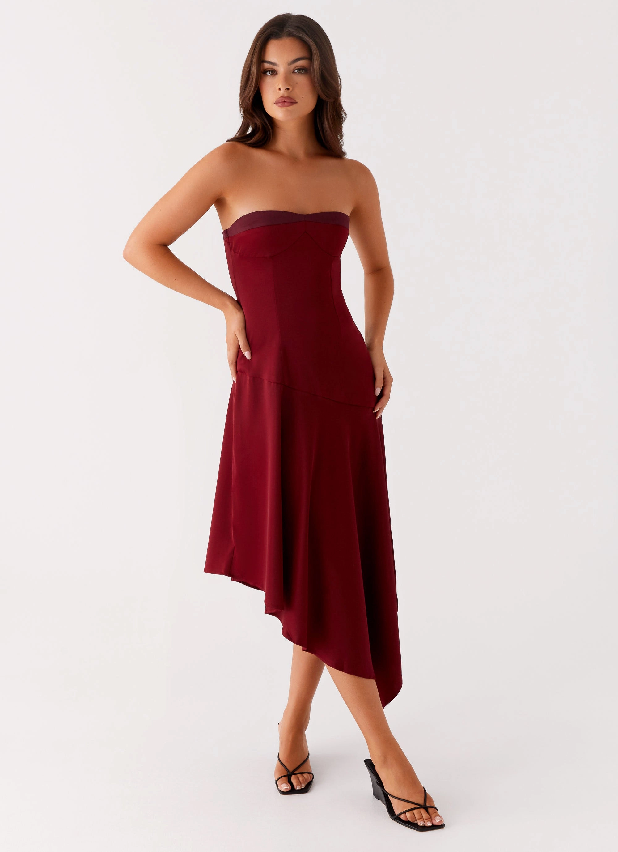 Sleek Drape Classic A-line design Matisse Midi Dress - Red