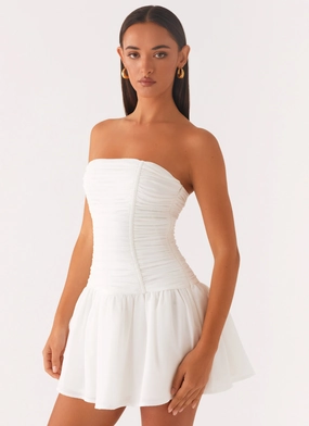 DurableStitching Flattering Waist Design Fit Meadow Dreams Mini Dress - White