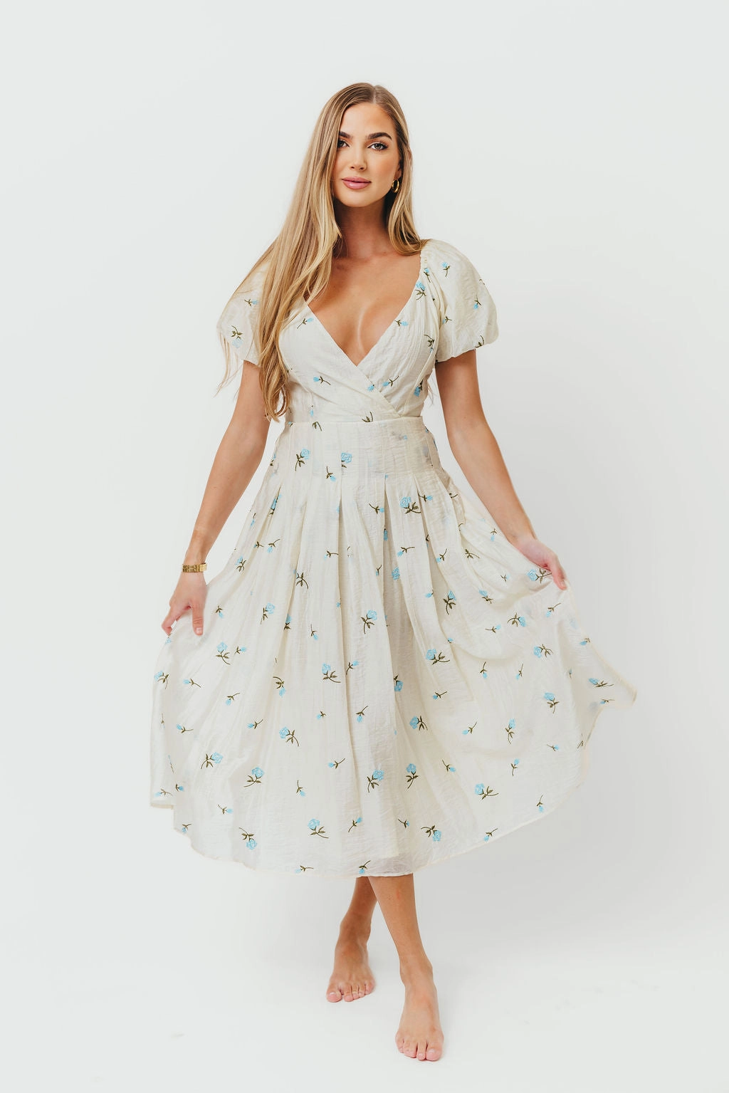 Meadow Floral Midi Dress in Ivory/Blue *Final-Sale* Sleek Cut Easy Texture