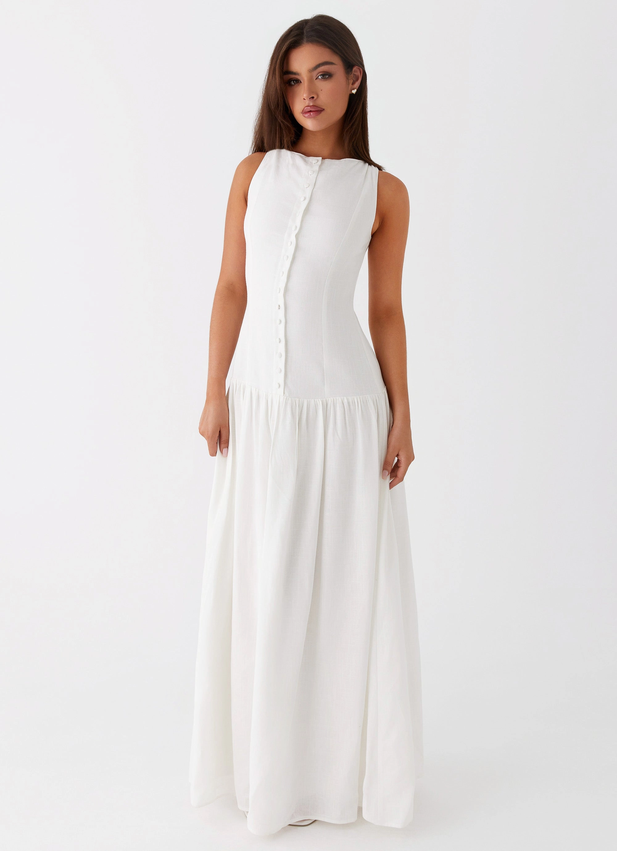 Simple Shape Matte-Lining Meggie Linen Maxi Dress - White