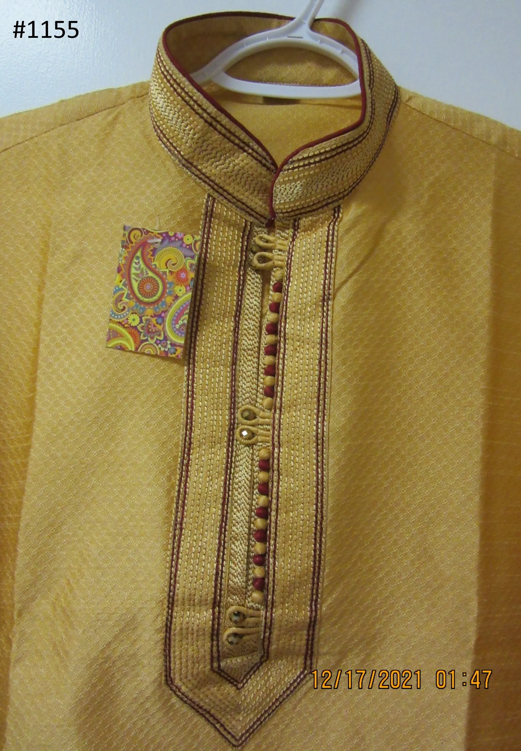 Men's 4581155 Yellow Dobby Kurta Pajama Set Size Medium 38