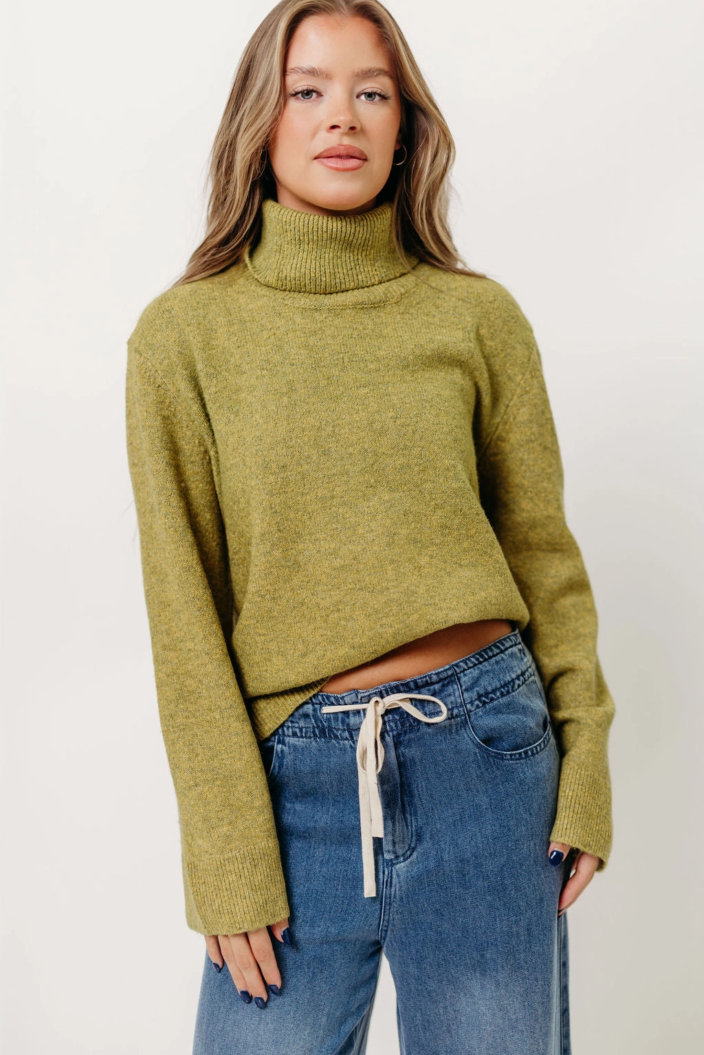 Mildred Turtleneck Sweater in Citron HeatRegulating DurableWeave