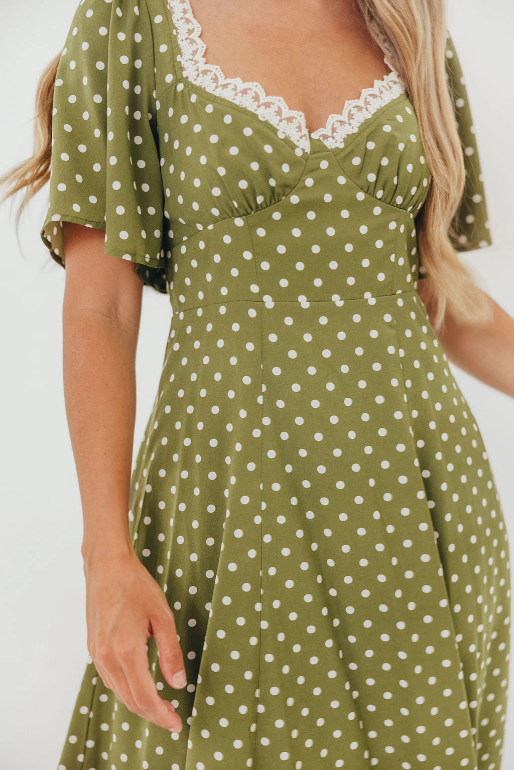 Mindy Flutter Sleeve Polka Dot Midi Dress in Olive *9/30 PRE-ORDER* Slim Form Shine Soft