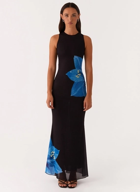 High-Fashion Manhattan Nights Maxi Dress - Black