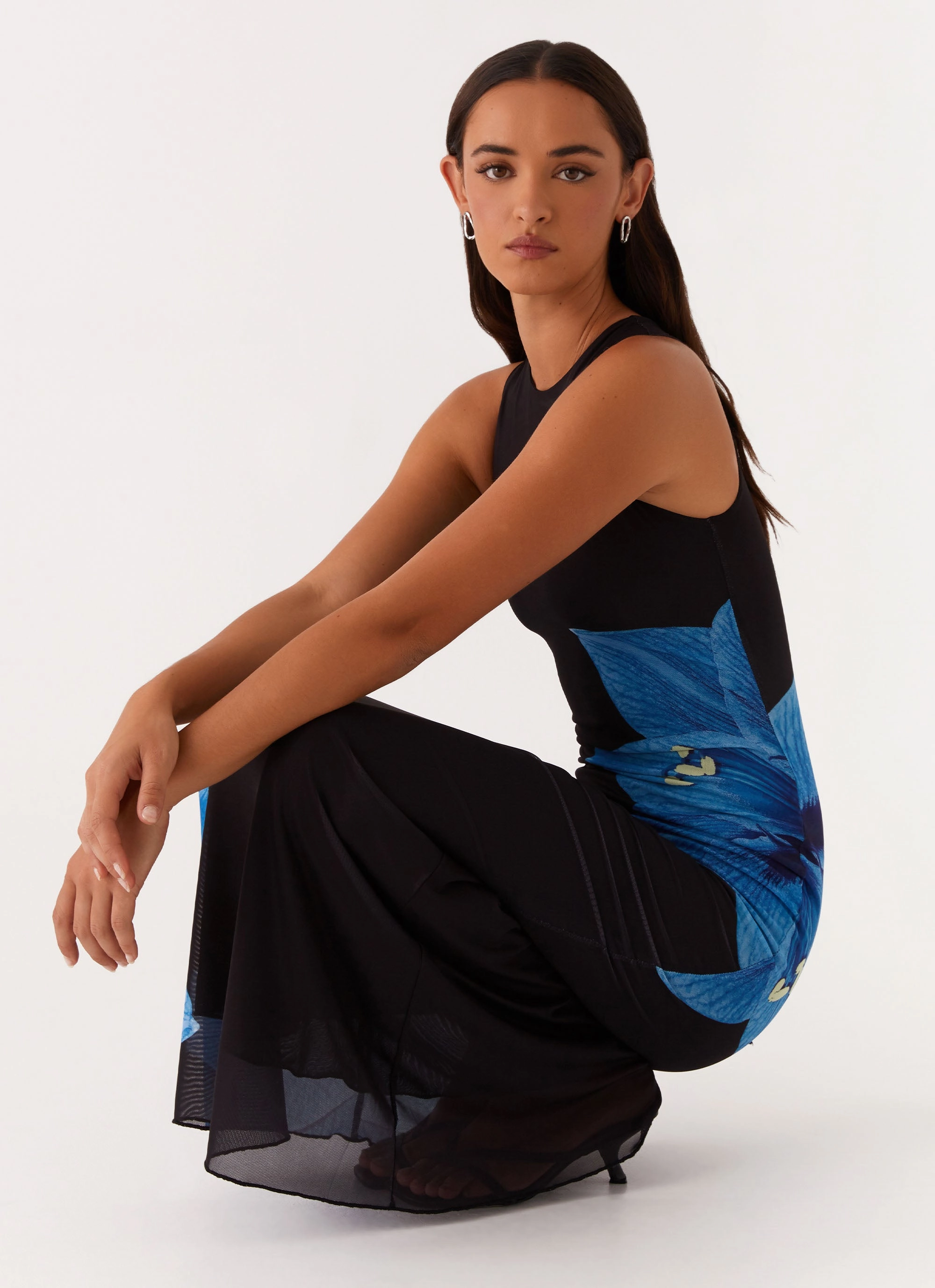 Style Option Unique Print Manhattan Nights Maxi Dress - Black
