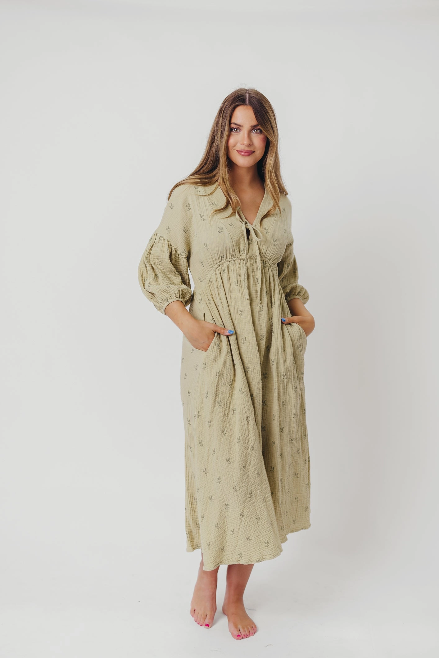 Hunter 100% Cotton Gauze Midi Dress in Thyme/Sage Foliage - Bump Friendly & Inclusive Sizing (XS-3XL) Clean Edge