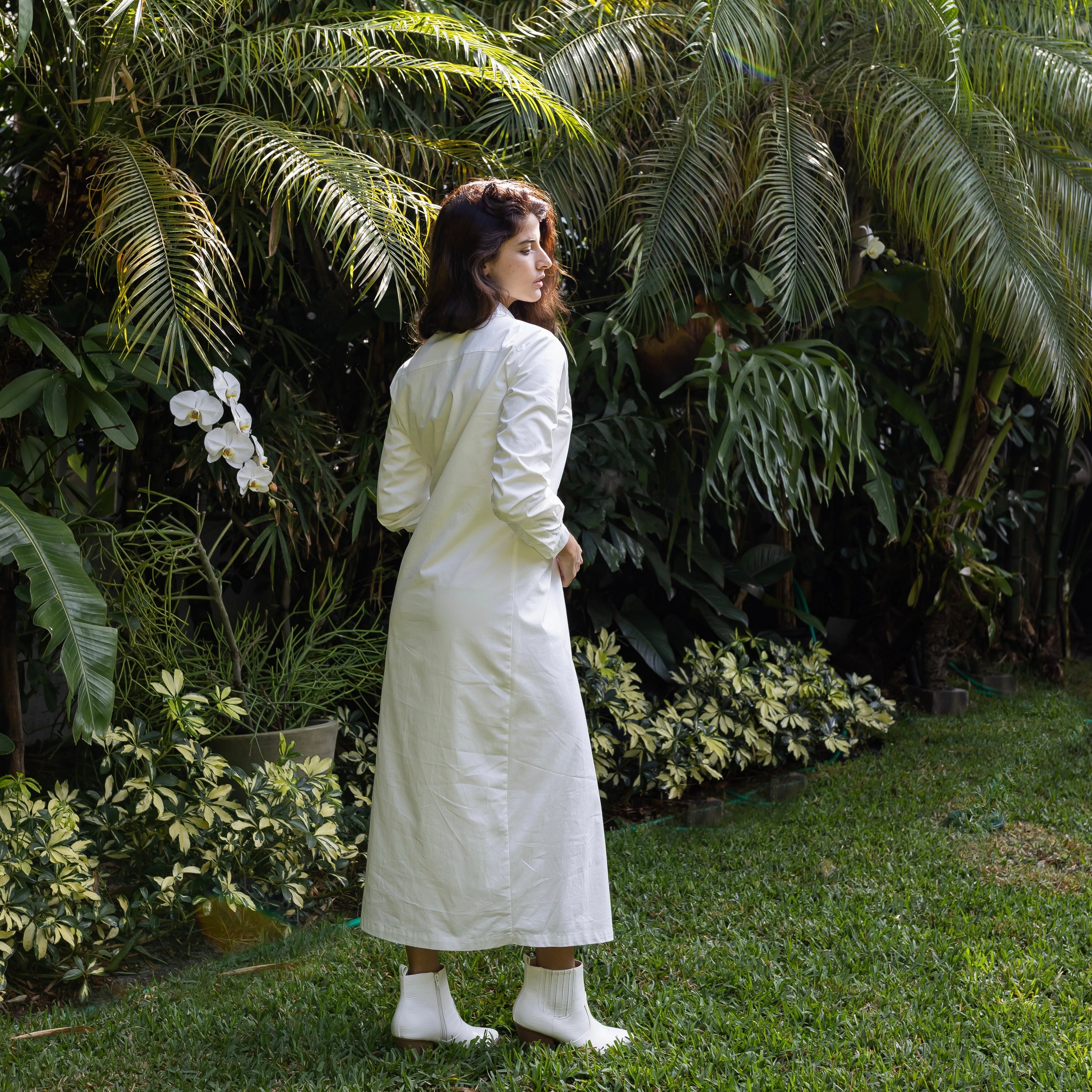 Overlay Pin Dress | White [Final Sale] EasyCareMaterial