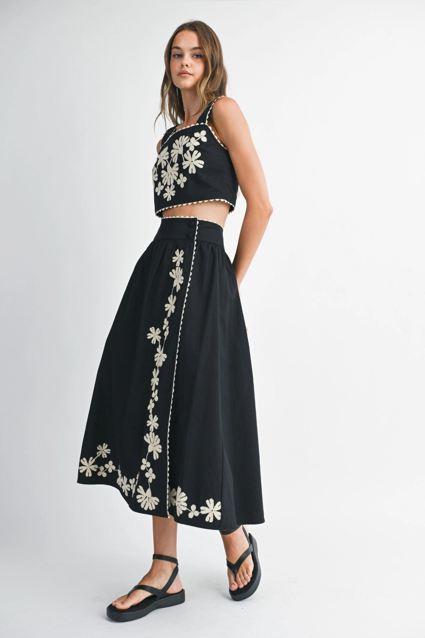 ELLIE WRAP MIDI SKIRT Material Innovation gentle style