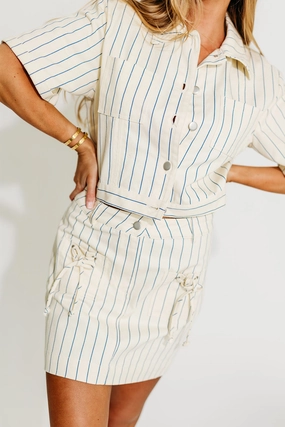 Weighted Hem Trim Adjustable Cuff Eden Striped Short Sleeve Jacket in Blue *Final-Sale*