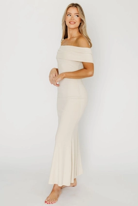 Relaxed Fit Design Soft Gradient Monroe Maxi Dress in Ivory - Bump Friendly