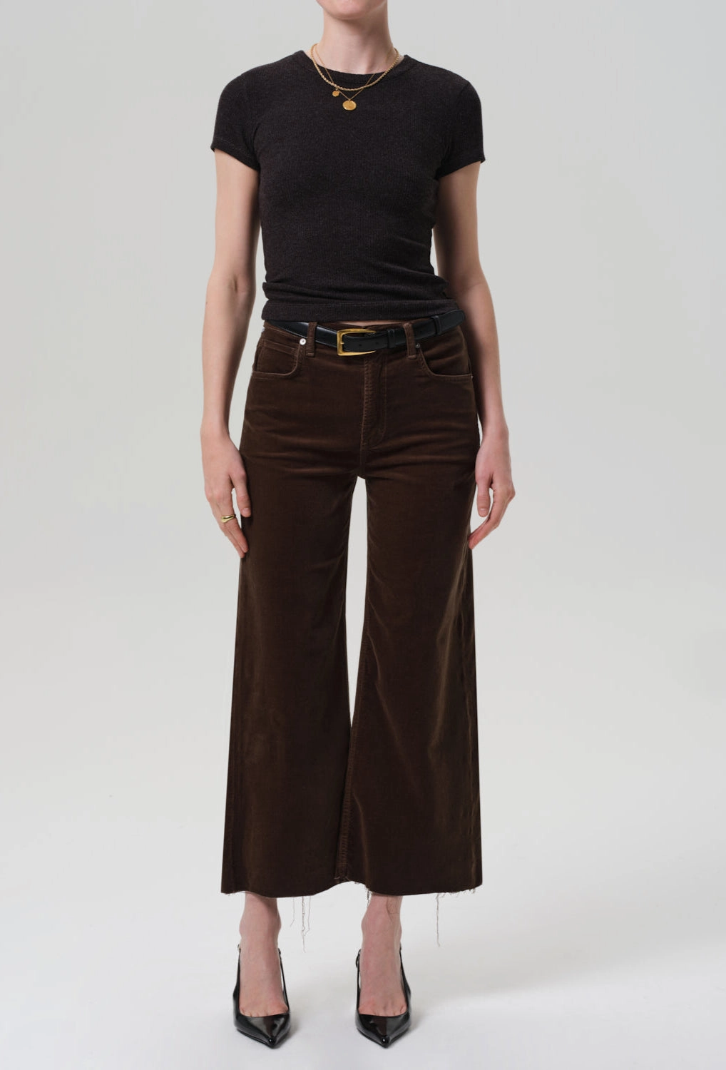 Lyra Wide Leg Crop Corduroy in Costes Streetwear Fan Minimalist Style