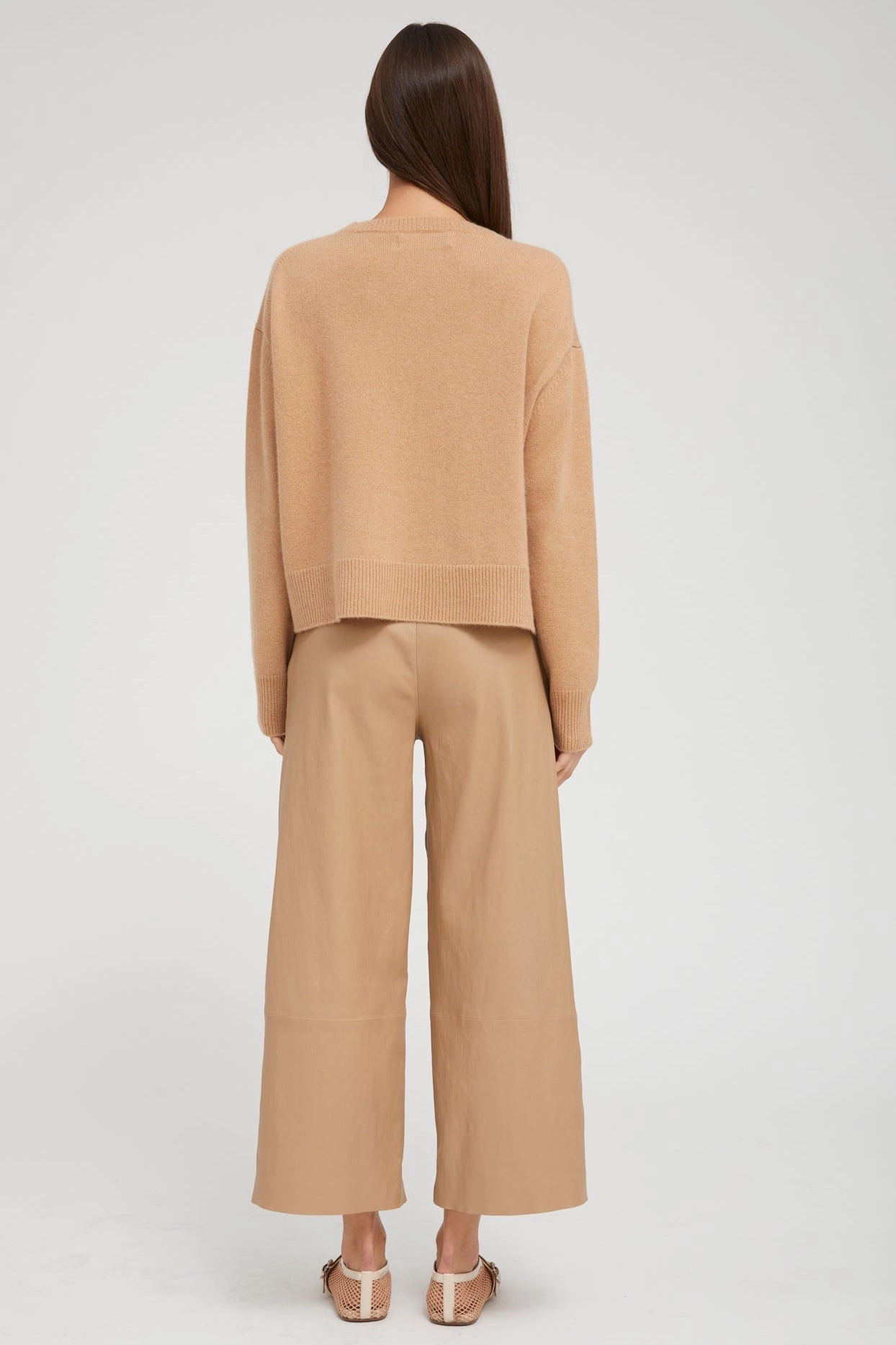 LightweightTexture Praline Cashmere Boxy Sweater