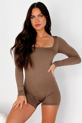 Compact Storage My Greatest Motivator Square Neck Long Sleeve Romper (Brown)