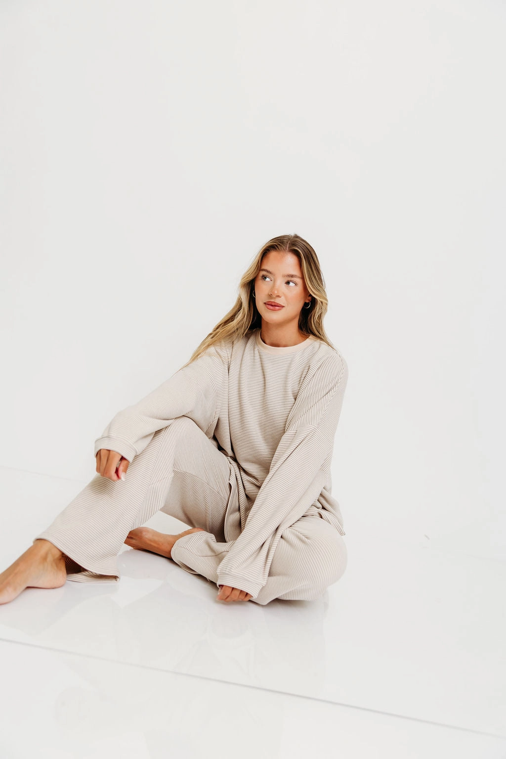 Naomi Oversized Fleece Top in Cream/Grey - Bump Friendly  *Worth Exclusive Print* Eco Conscious Dye Process Minimalist Detailing