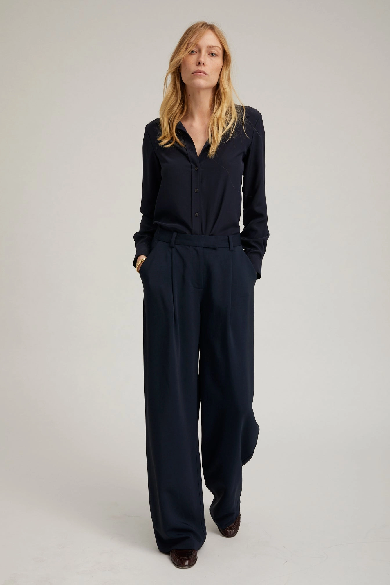 Navy Crepe Straight Leg Pleated Trousers Sport Comfort Flexible Cut