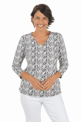 WaffleWeave Neutral Chevron UPF50  V-Neck Top