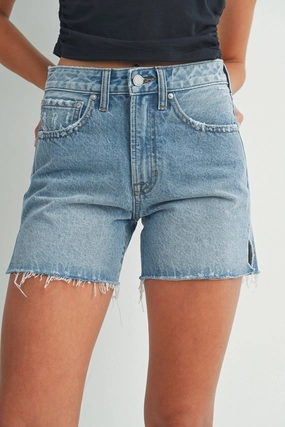 NICOLE SIDE SLIT DENIM SHORTS Quick Layer Hidden Storage Compartment