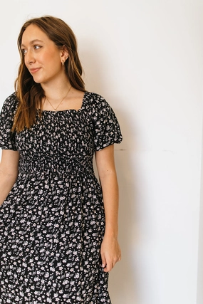 Upgrade-Option Bold Look Nina Dress