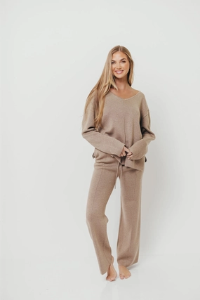 Grace Lounge Sweater in Taupe QuickDryTechnology