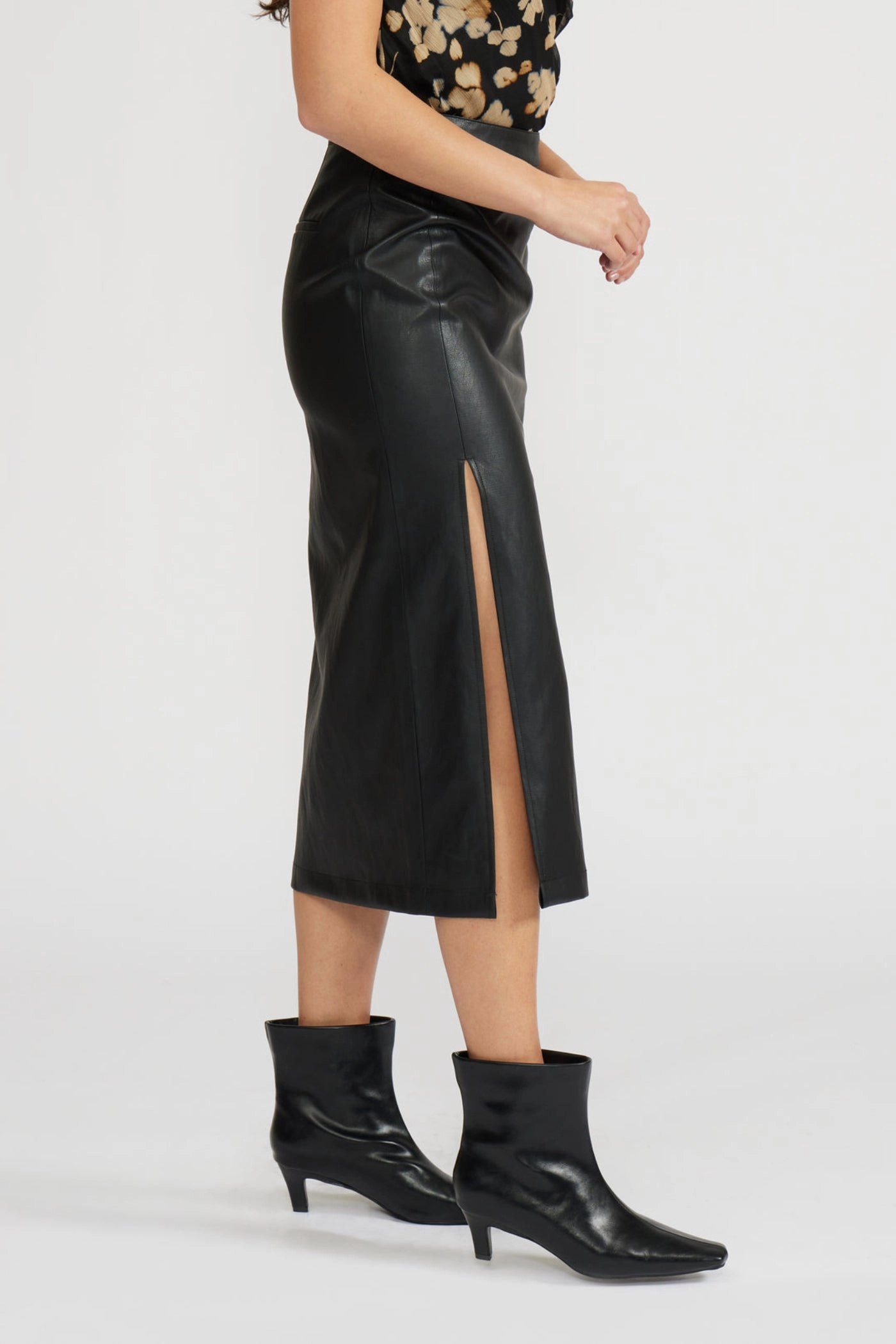 TAYLOR LEATHER MIDI SKIRT Anti Static Lining