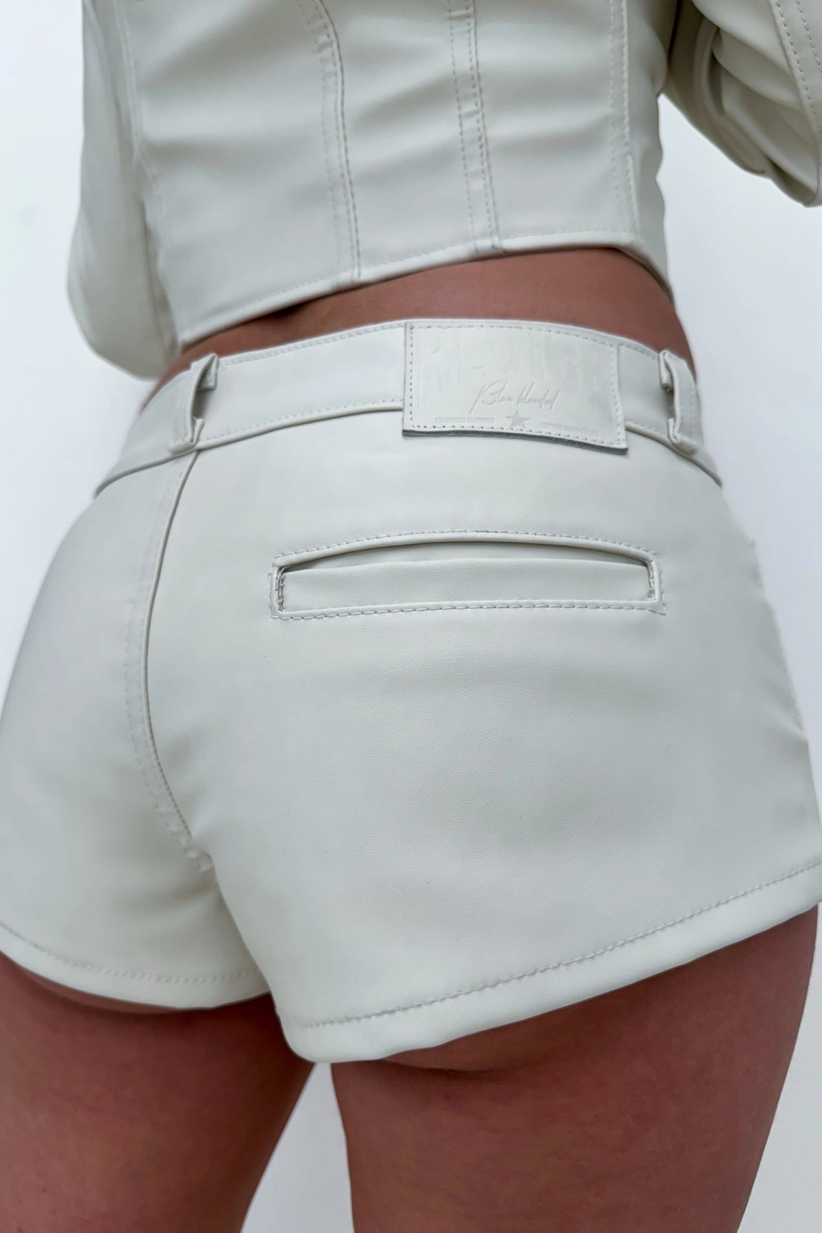 Printed Pattern Performance Layers DAKAR MICRO SHORT / IVORY