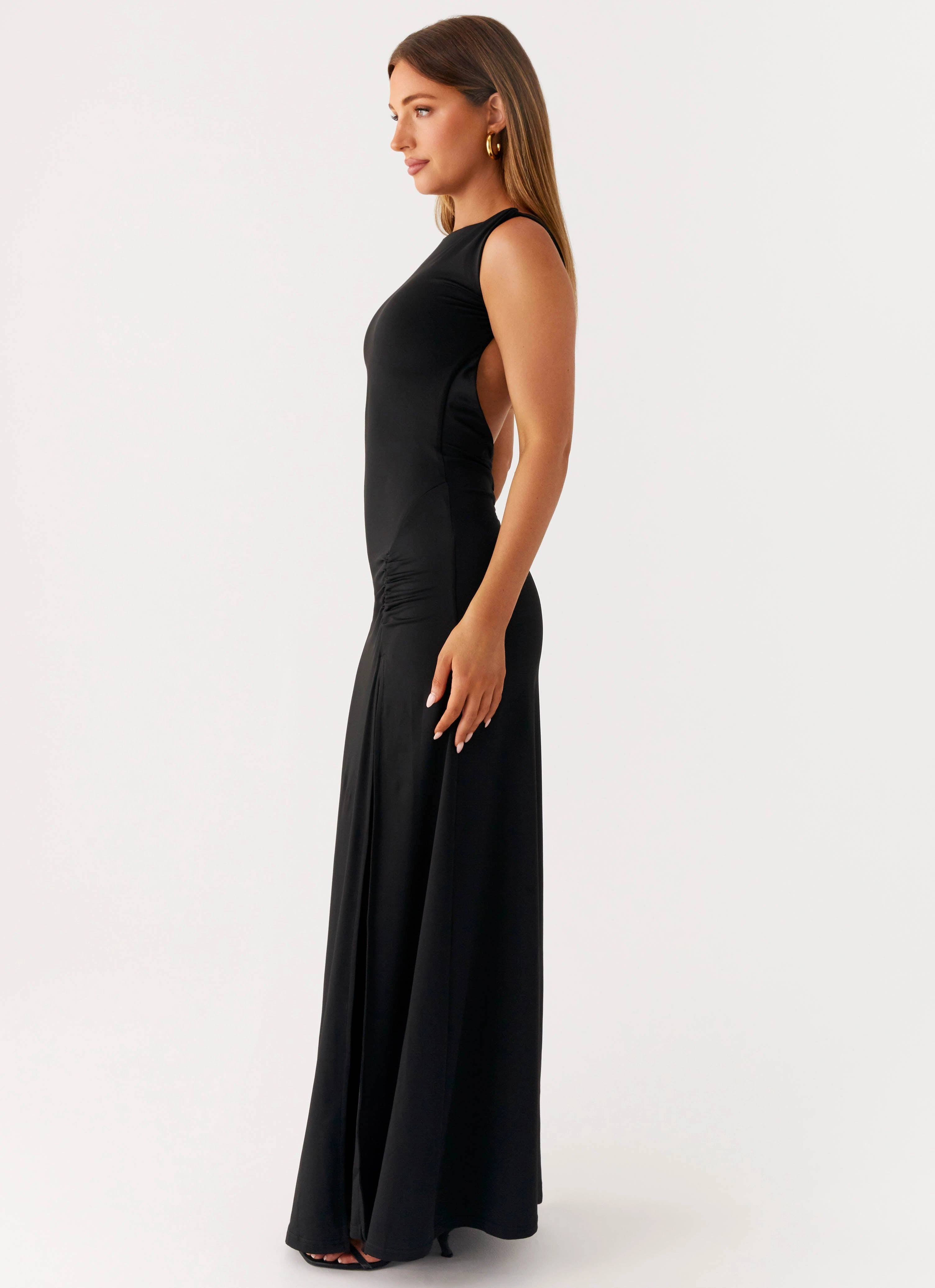 Phianne Maxi Dress - Black Feminine Layers