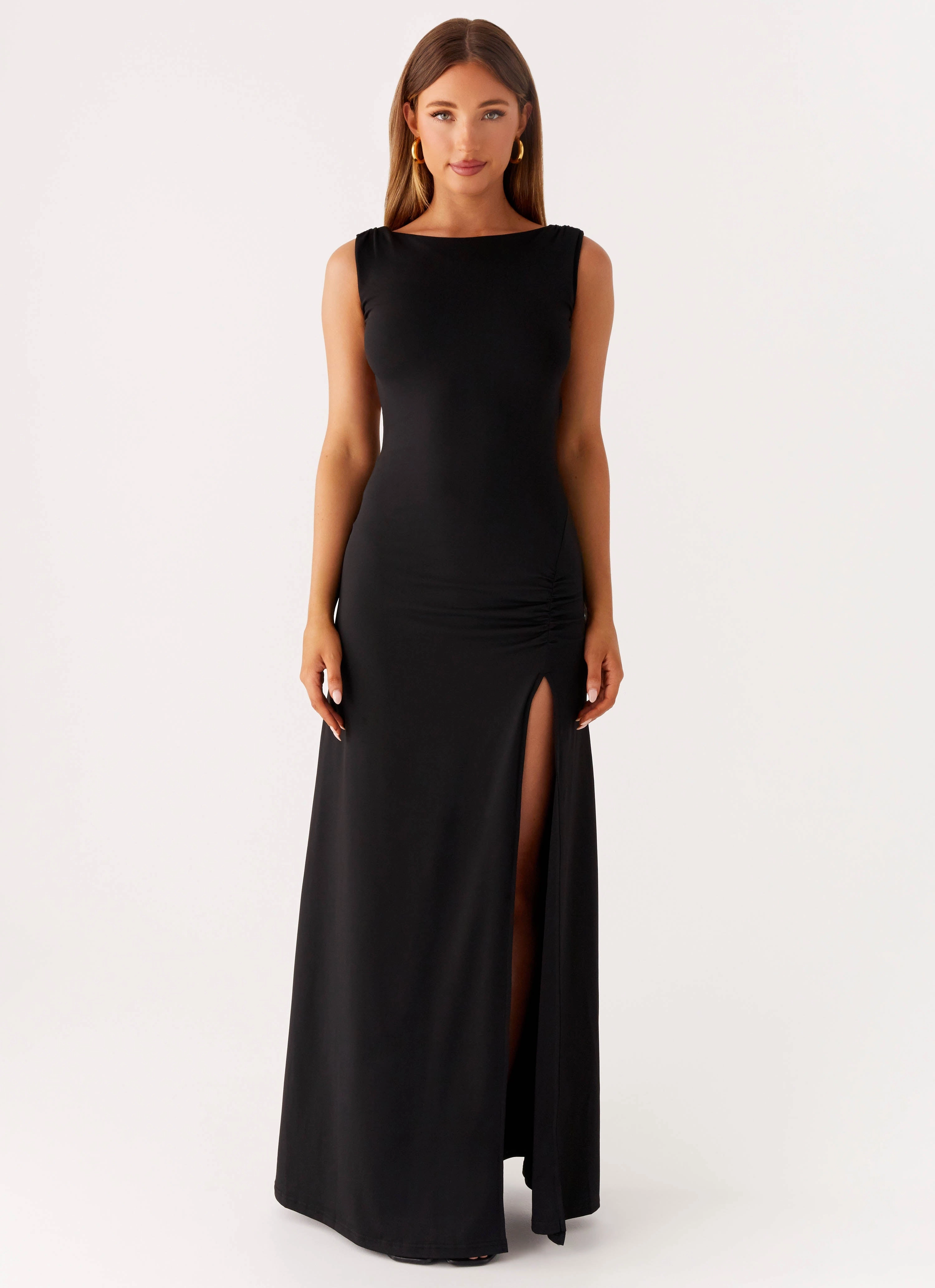 Anti-Static-Finish Flattering Lines Phianne Maxi Dress - Black