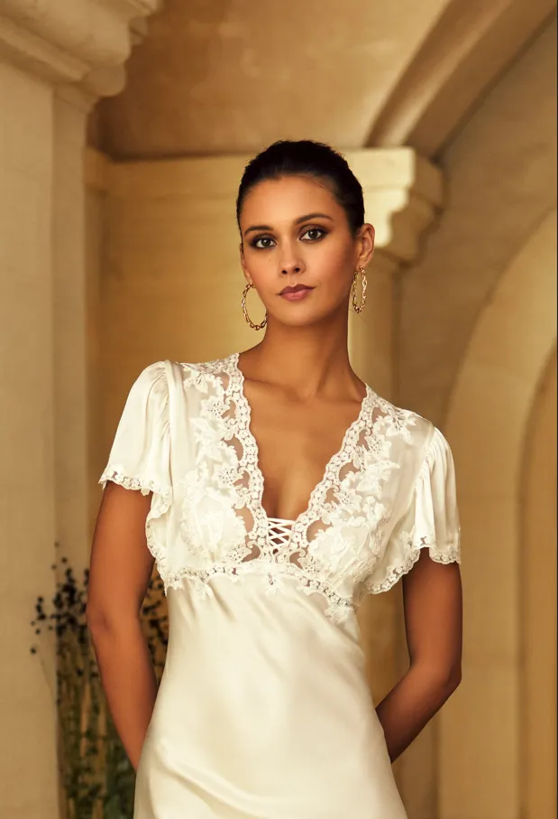 Noria Full Length Silk Nightgown (in stock, 3-day dispatch)