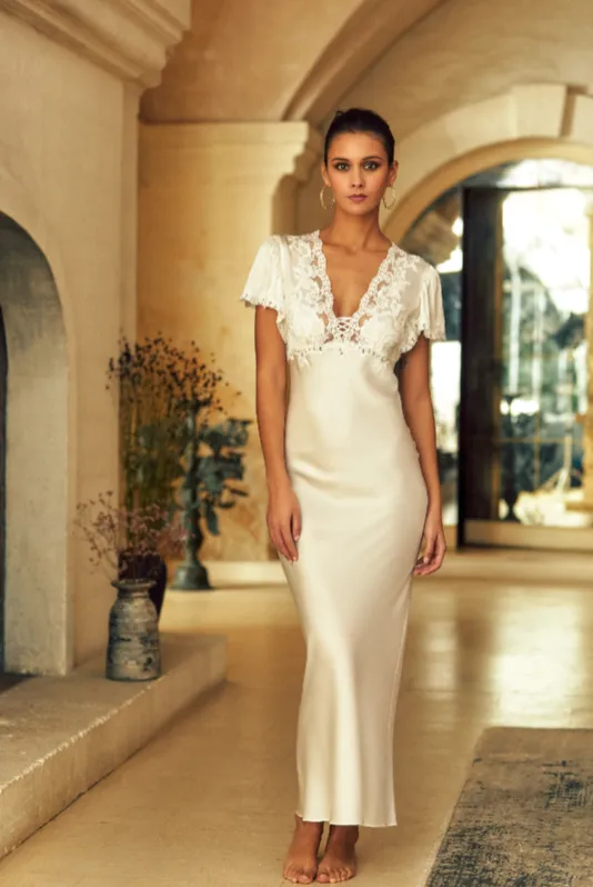 Noria Full Length Silk Nightgown (in stock, 3-day dispatch)