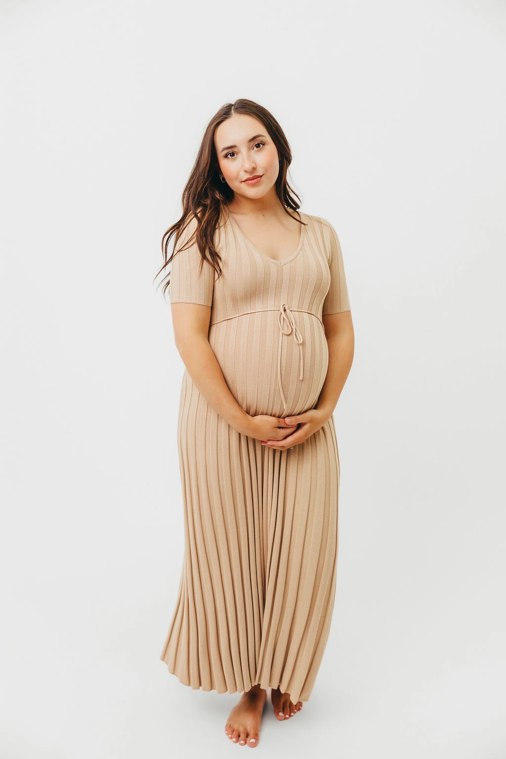 Oakley Ribbed Maxi Dress in Taupe - Bump Friendly *Final-Sale* Clean Outfit