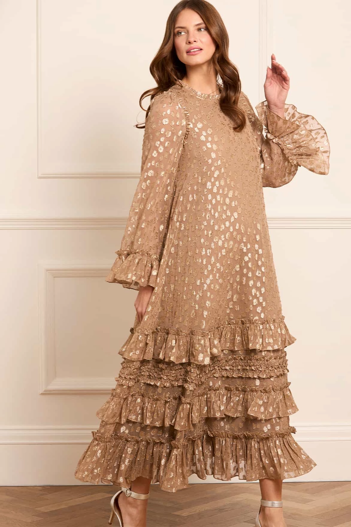 Odelle Lurex Round Neck Ankle Gown Rural Charm Simple Shape