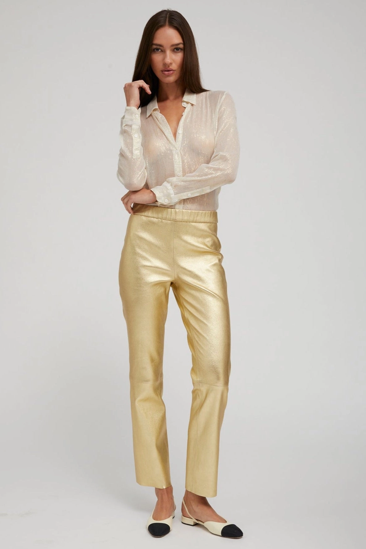 Airy Mesh Lining Off White & Gold Silk Fitted Button Down