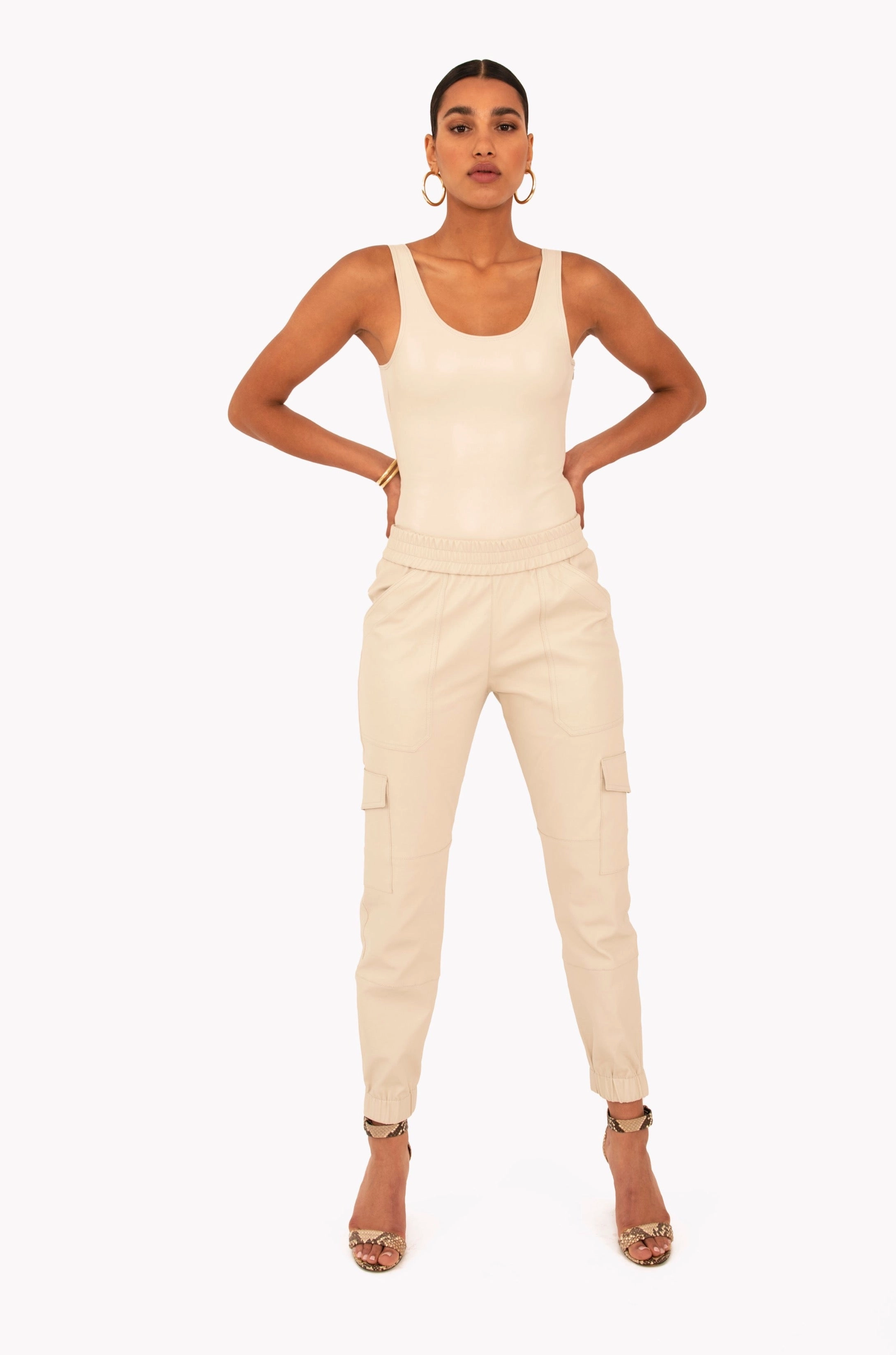 Off White Leather Bodysuit Elegant Cut