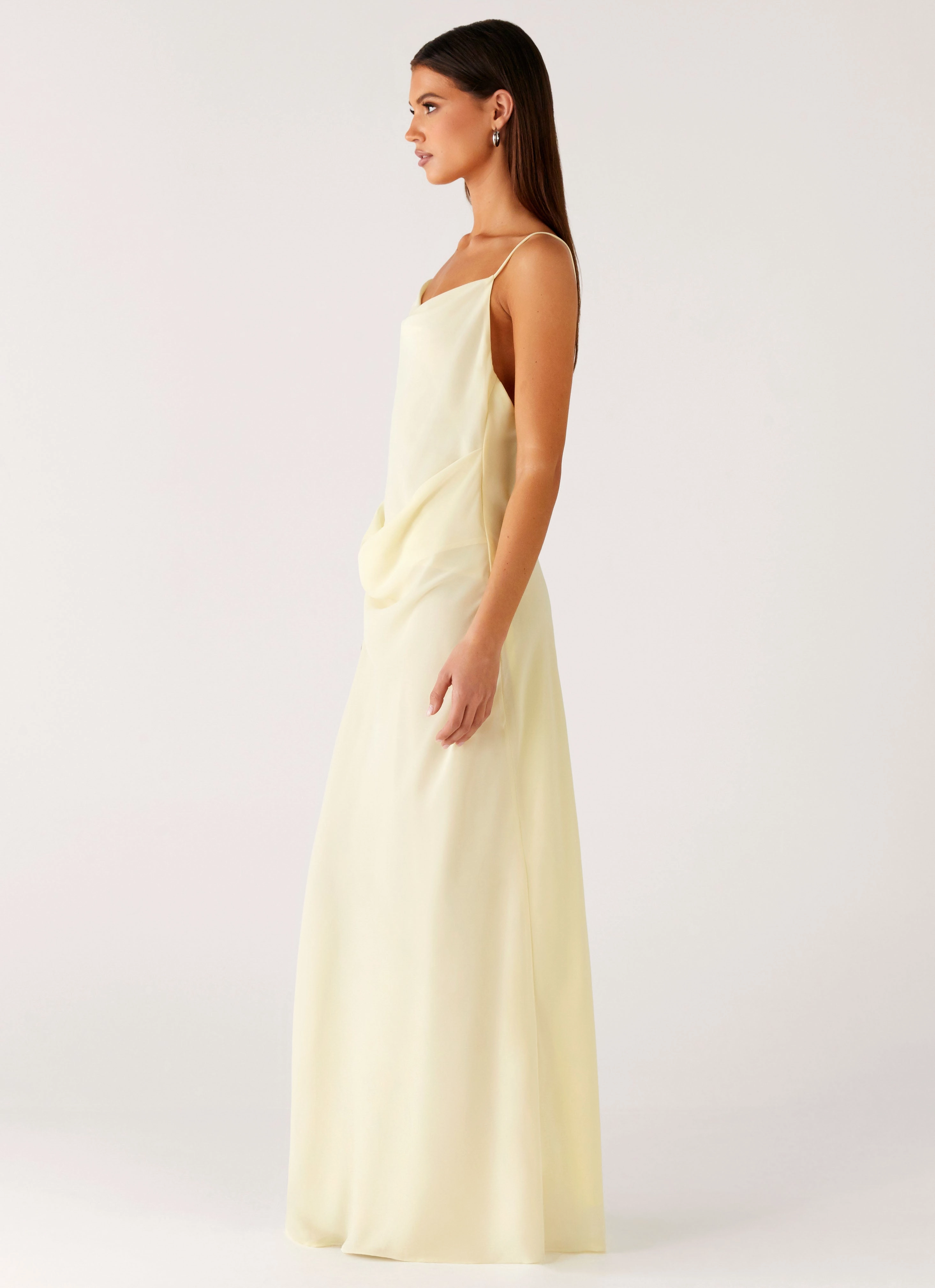 Sophisticated Waist Fit Oliana Maxi Dress - Yellow