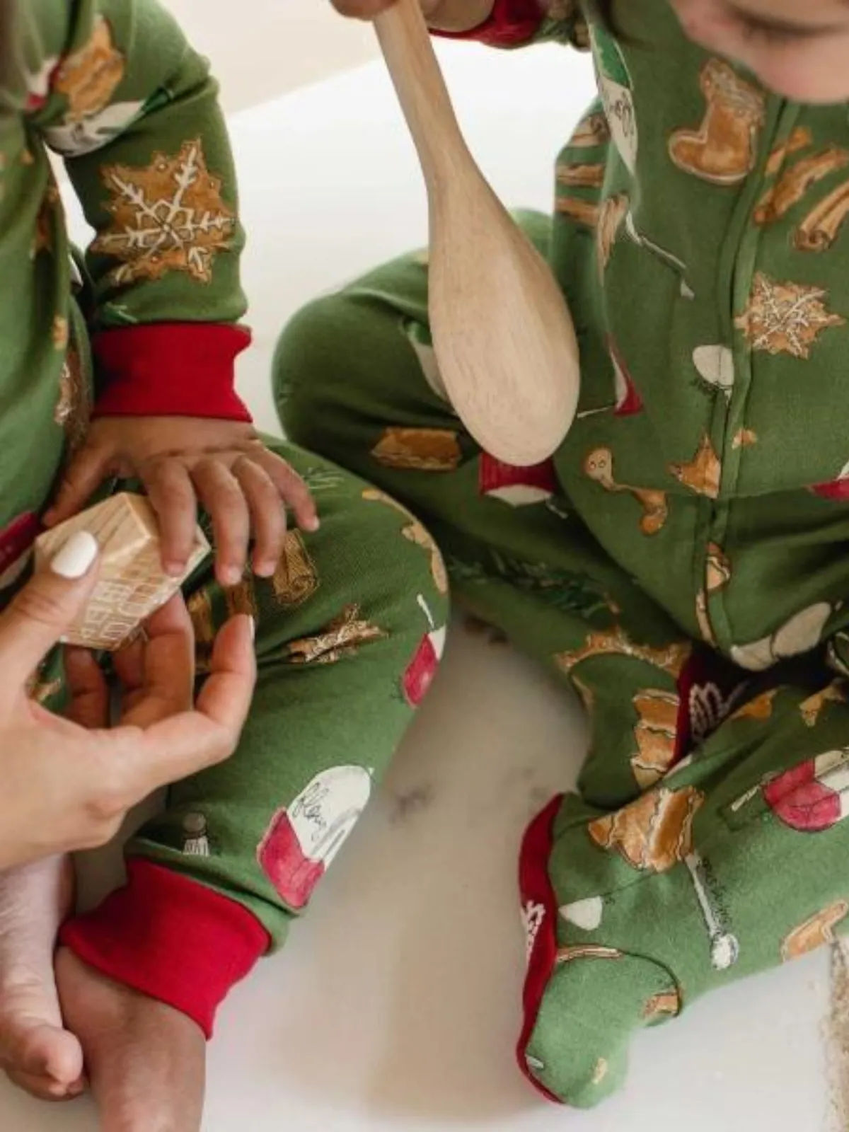 Organic 2-Piece Pajama Set, Holiday Cookies