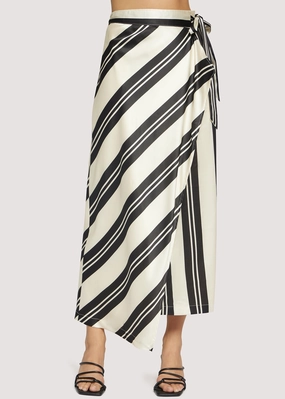 Wardrobe Basics Palermo Maxi Skirt in Cream/Black