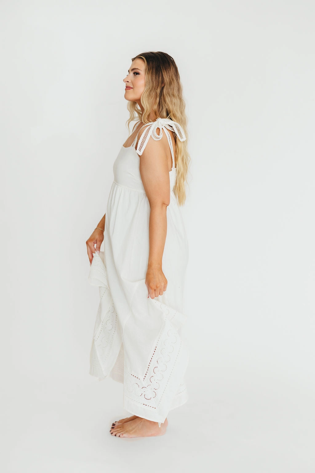 knee-length Palmer Asymmetrical Hem Midi Dress in White *Final-Sale*