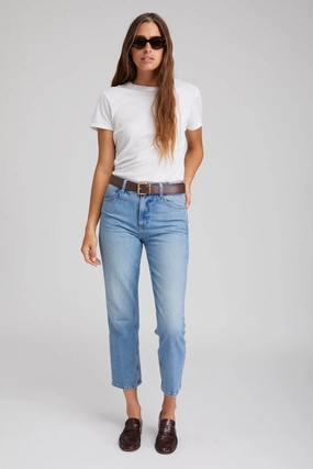 Moisture Wicking Material UltraSoft Blend Paradis Crop Straight Leg Denim
