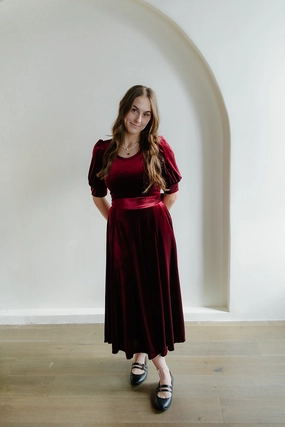 Ivy Dress Calm Beauty Velvet-Touch