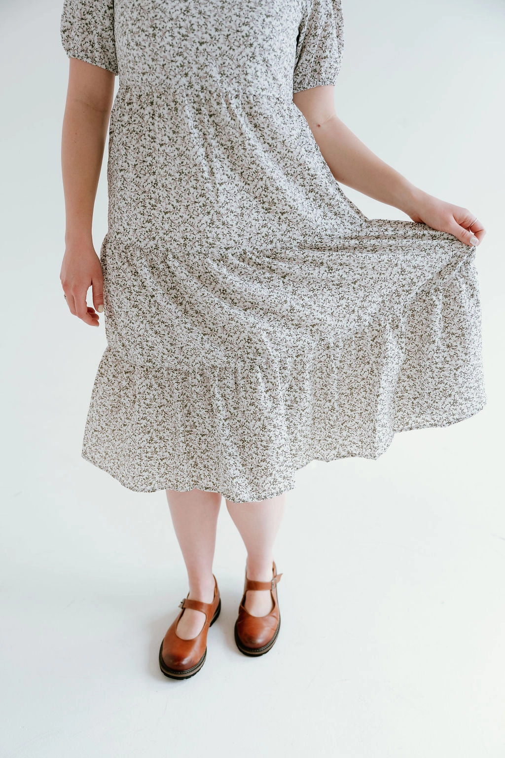 Austin Dress Flow Sleeve