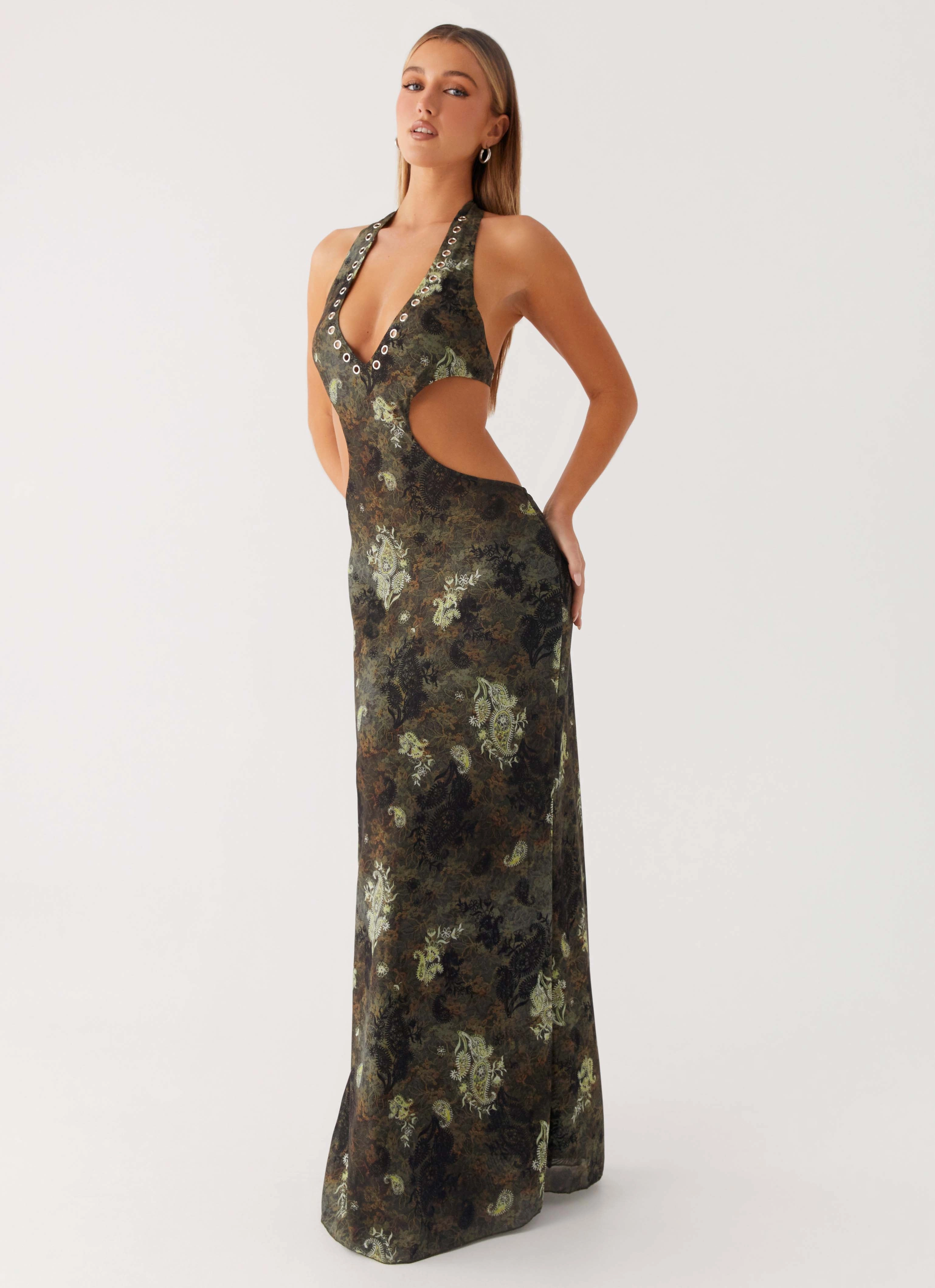 Indra Maxi Dress - Cyber Floral Airy Comfort Smile Glow