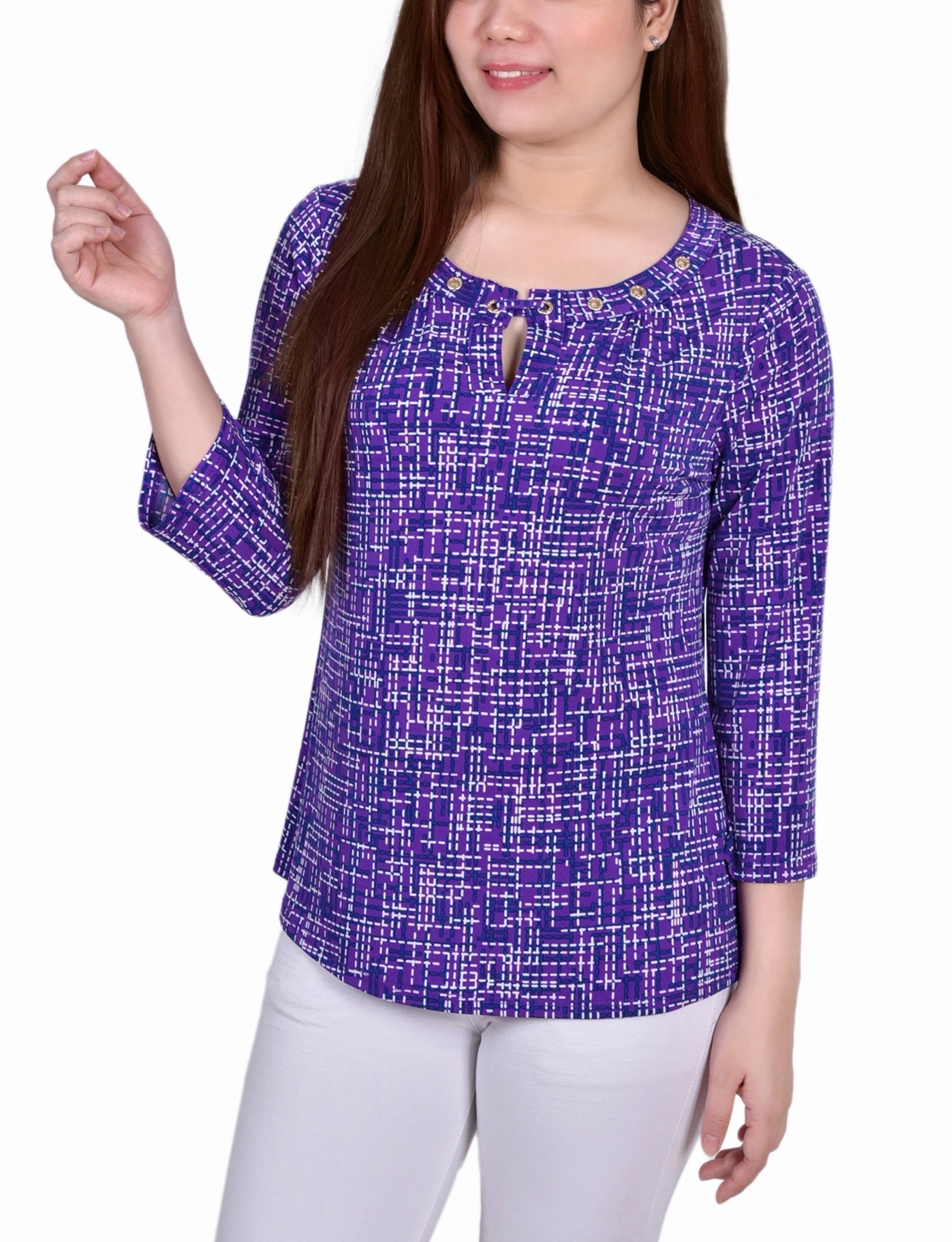 Chic Tee Petite 3/4 Sleeve Grommet Top
