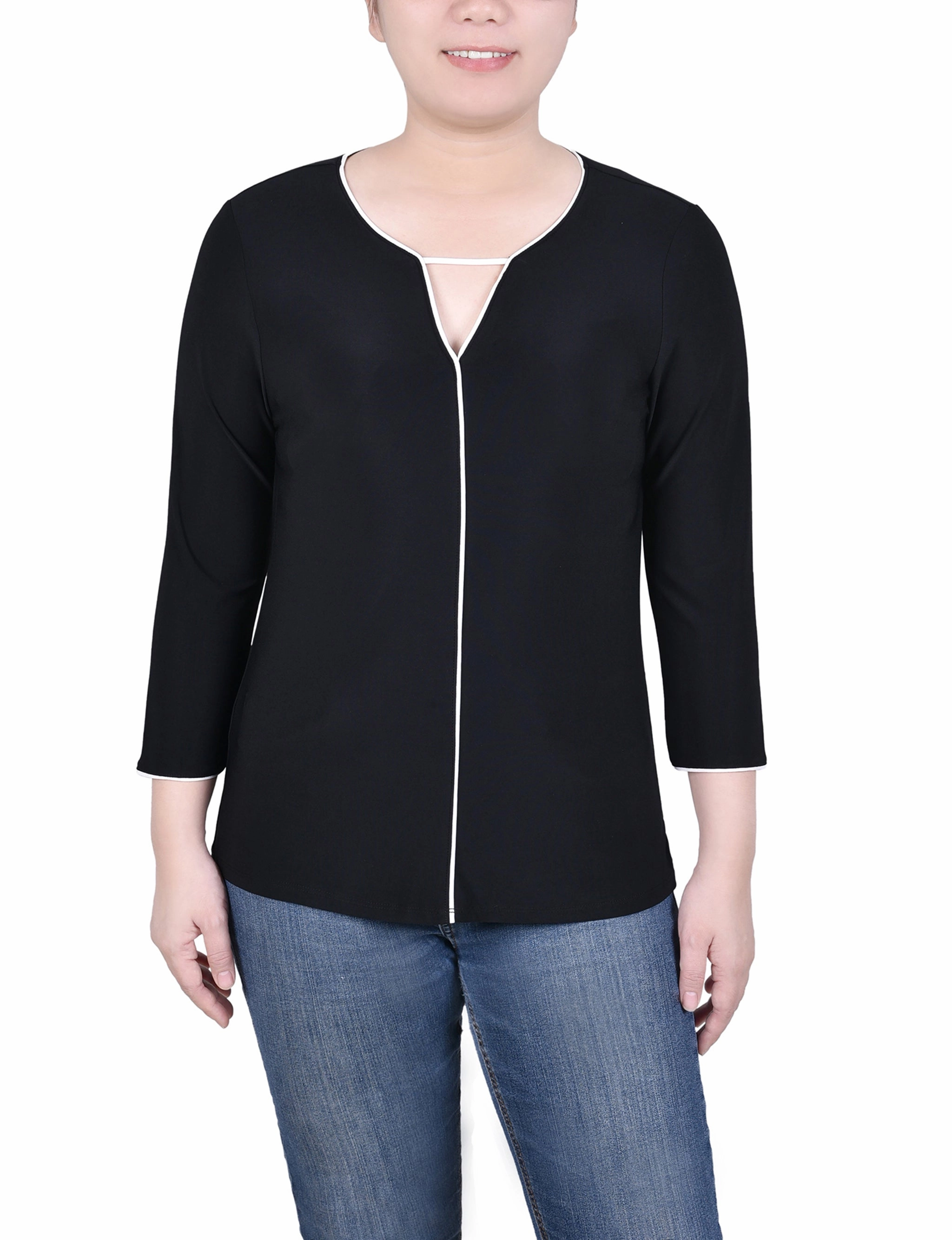 Placket Detailing Petite 3/4 Sleeve Piped Top