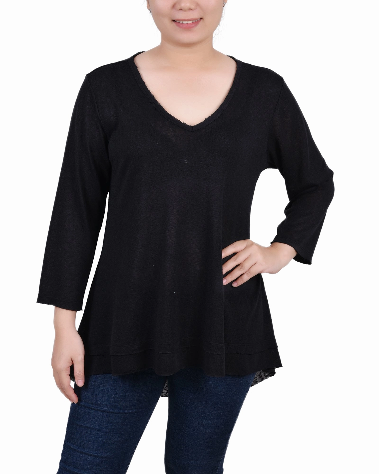 HighStretch Petite 3/4 Sleeve V Neck Top