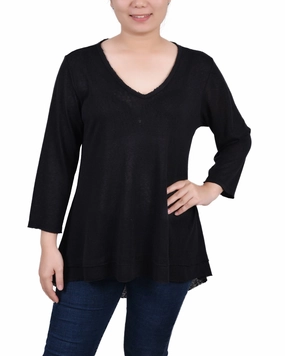 HighStretch Petite 3/4 Sleeve V Neck Top