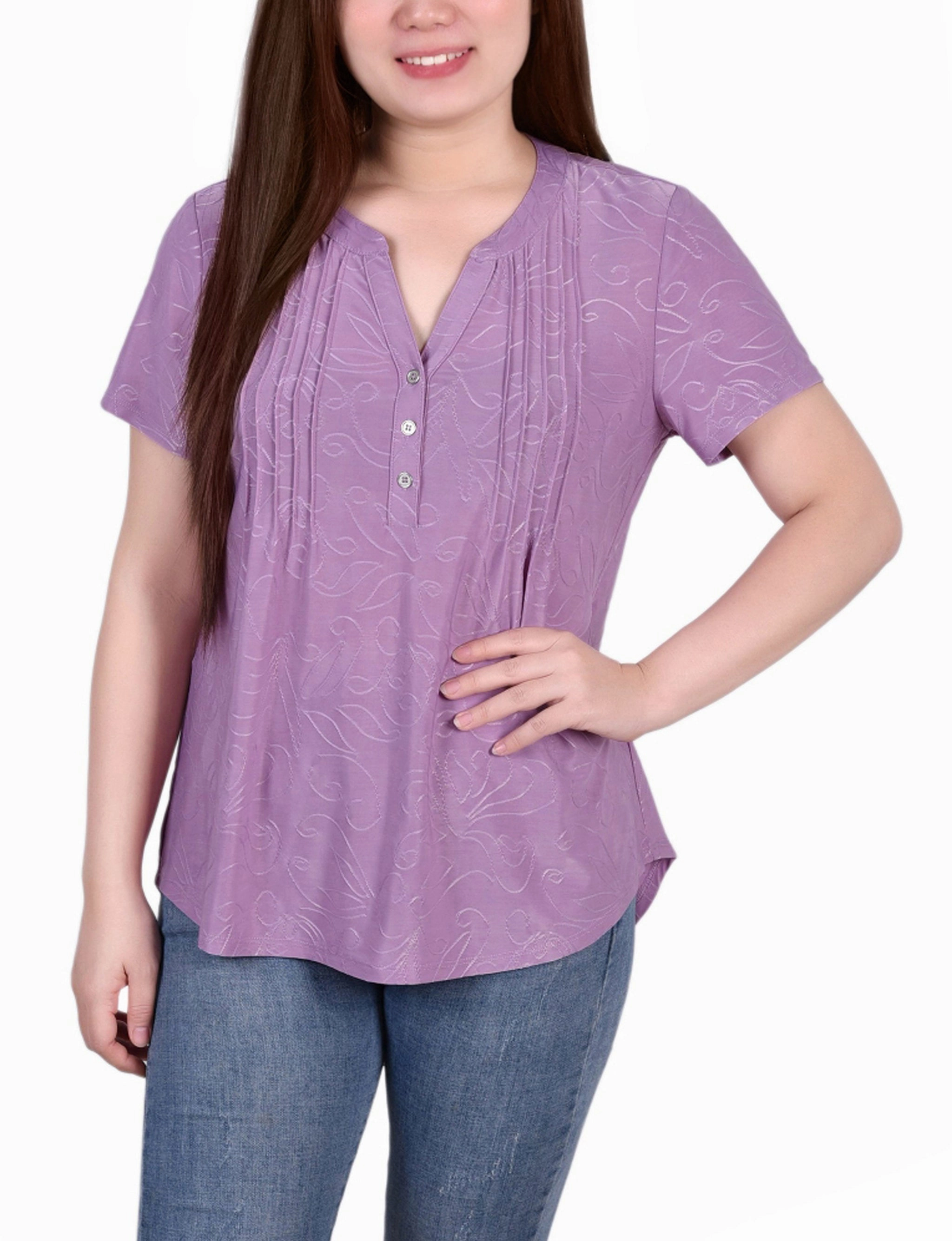 Petite Short Sleeve Y Neck Jacquard Knit Top StretchMaterial
