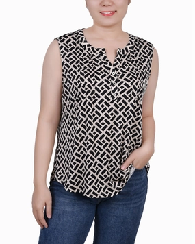 Adjustable Shoulder Straps Quick Release Buttons Petite Sleeveless Knit Y Neck Top